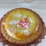 BAKE CHEESE TART 立川店 - ピスタチオベリーのタルト！