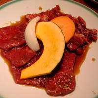 上野太昌園 上野本店 - 1500円ランチのお肉（特ローストランチカルビ）