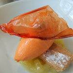 Benoit Alain Ducasse - 「パイナップルのマリネ　コリアンダー風味ココナッツのショートブレッド　赤ピーマンのアイスクリーム」