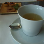 Benoit Alain Ducasse - ハーブティー