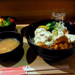 Nakameguro Yodakimbo - チキン南蛮丼