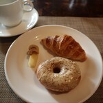 AYANA Resort and Spa - 