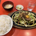 満州楼 - 鉄板スタミナ定食大盛り¥1050