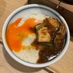 あんちすてーき とろろ麦めし 豚丸 - 