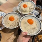 あんちすてーき とろろ麦めし 豚丸 - 