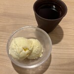 あんちすてーき とろろ麦めし 豚丸 - 