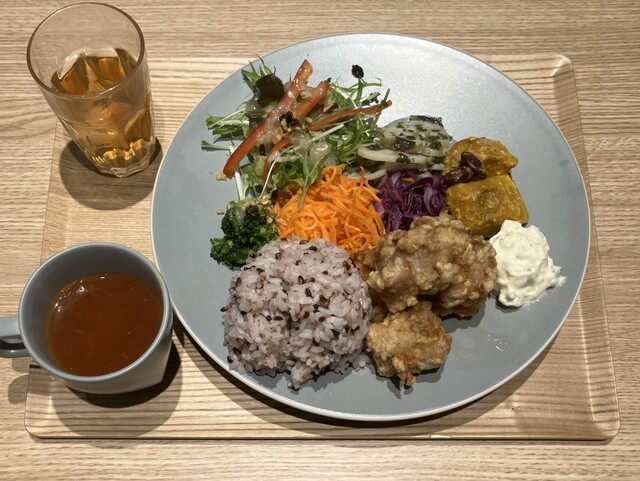 Ginza Seikado Fruits Parlor × Tanita Cafe Prime Tre Akaike Ten photo 3