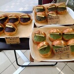 下田流 - 同行者の大好物 “ずんだあん” を使ったベーグルサンド。次回は絶対買うとのこと。