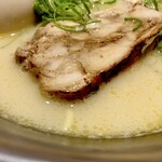 帆のる ぷれみあ - 鶏肉のアップ