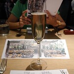 Le Du Restaurant and Wine Bar - シャンパン