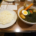 233019119 - チキンカレー・岩のりトッピング