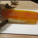 広尾 一会 - 炭で炙ったお餅の上に自家製カラスミが、。