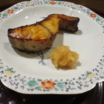 広尾 一会 - 焼物は徳島の鰆の幽庵焼き。