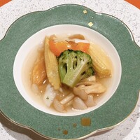 瑞麟 - 海鮮２種の塩味炒め
