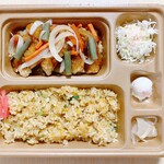 本家かまどや - 料理写真:チャーハン入り鶏の甘酢あんかけ弁当　800円