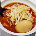 蒙古タンメン中本 - 半ラーメン(北極)+味玉(醤油)