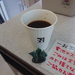 セブンイレブン - ドリンク写真:ホットコーヒーR(レギュラー)110円