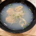 Tsukidi Kagura Zushi - 蛤５個入りのお吸い物