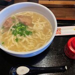 沖縄食堂 シーサーズ - 料理写真:ソウキそば