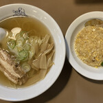 新潟ラーメン なみ福 - 料理写真:ラーメン大盛チャーハンセット 1,320円