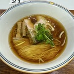 Ramen FeeL - 『醤油らぁ麺』