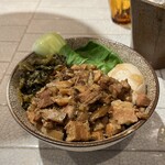 Nanaichi Hanten - 魯肉飯