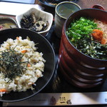 奥出雲 そば処 一福 - 割子そば定食　900円