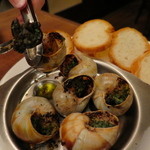 ピルゼン - エスカルゴの塩気にビールが進む～♪