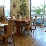 カフェ畑 Renge - 店内