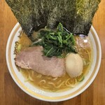 横浜家系ラーメン 三郷家 - 料理写真: