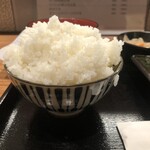 酒菜家サスニ - 【ランチメニュー】サバ味噌煮定食・ご飯大盛り（990円）