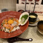 SUSHIBAR 華美 - 