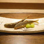 虎白 - 「揚物」琵琶湖産小型子持ち鮎