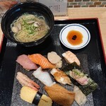 Sushi Sake Sakana Sugidama - ■ラーメン･寿司セット 1100円(内税)■