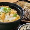 蕎麦と料理 瀬口 - カツ丼は甘め。味は薄め。肉は若干厚めで柔らかい