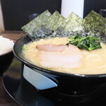 さがみ家 - 醤油ラーメン＋のり（５枚）＆ライス