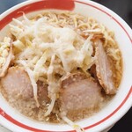 麺屋 松 - 料理写真:コッテリラーメン810円