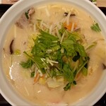 埼玉タンメン 山田太郎 - 濃厚Wスープのタンメン