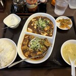 本格四川料理 麻辣先生 - 