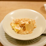 虎白 - 「甘物」ラムアイスクリーム、胡桃、松の実