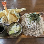 味奈登庵 - 特製つけ天富士山盛り