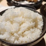 とんかつ憲進 - ご飯大盛りにしてみました。