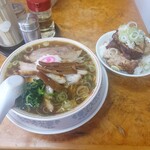 かし亀 - 生姜ラーメン小チャーシュー丼セット1400円