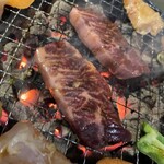 炭焼 肉丸 - 料理写真: