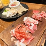 CONA 新宿歌舞伎町店 - 