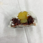 和菓子処 大角玉屋 - 吹雪饅頭　断面