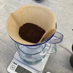 chufff cafe  - サーバーにコーヒーをセット！