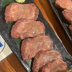 炭火焼肉ぐら - 