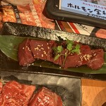 炭火焼肉ぐら - 