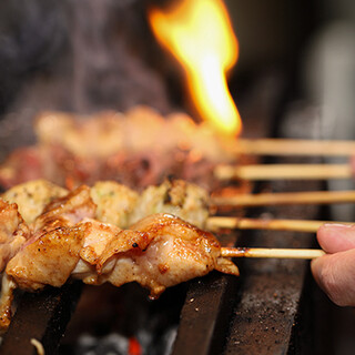 We recommend the juicy authentic charcoal-grilled Grilled skewer over binchotan charcoal!